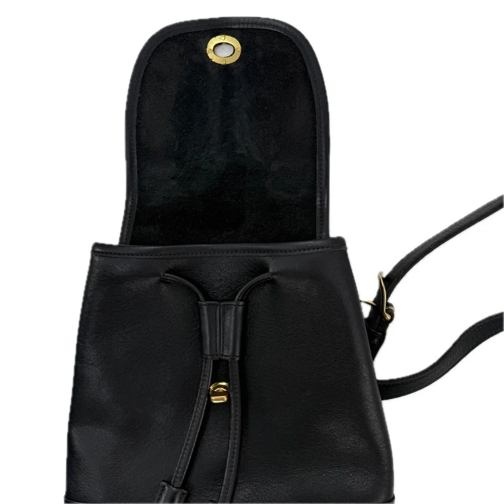 COACH Black Leather Turnlock Drawstring Daypack Backpack Style 9960 Vintage 90s - Picture 11 of 17